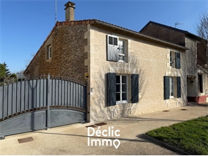 maison en pierres à la vente -   86240  LIGUGE, surface 136 m2 vente maison en pierres - UBI461938409
